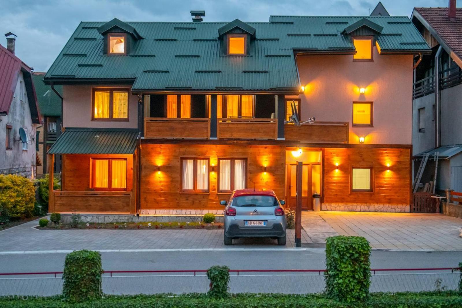 Guesthouse Sandra Kolasin Ngoại thất bức ảnh