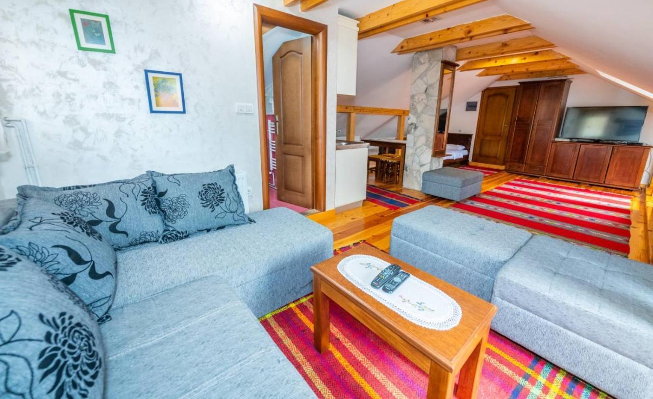 Guesthouse Sandra Kolasin Ngoại thất bức ảnh
