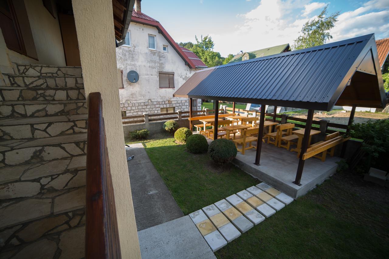 Guesthouse Sandra Kolasin Ngoại thất bức ảnh