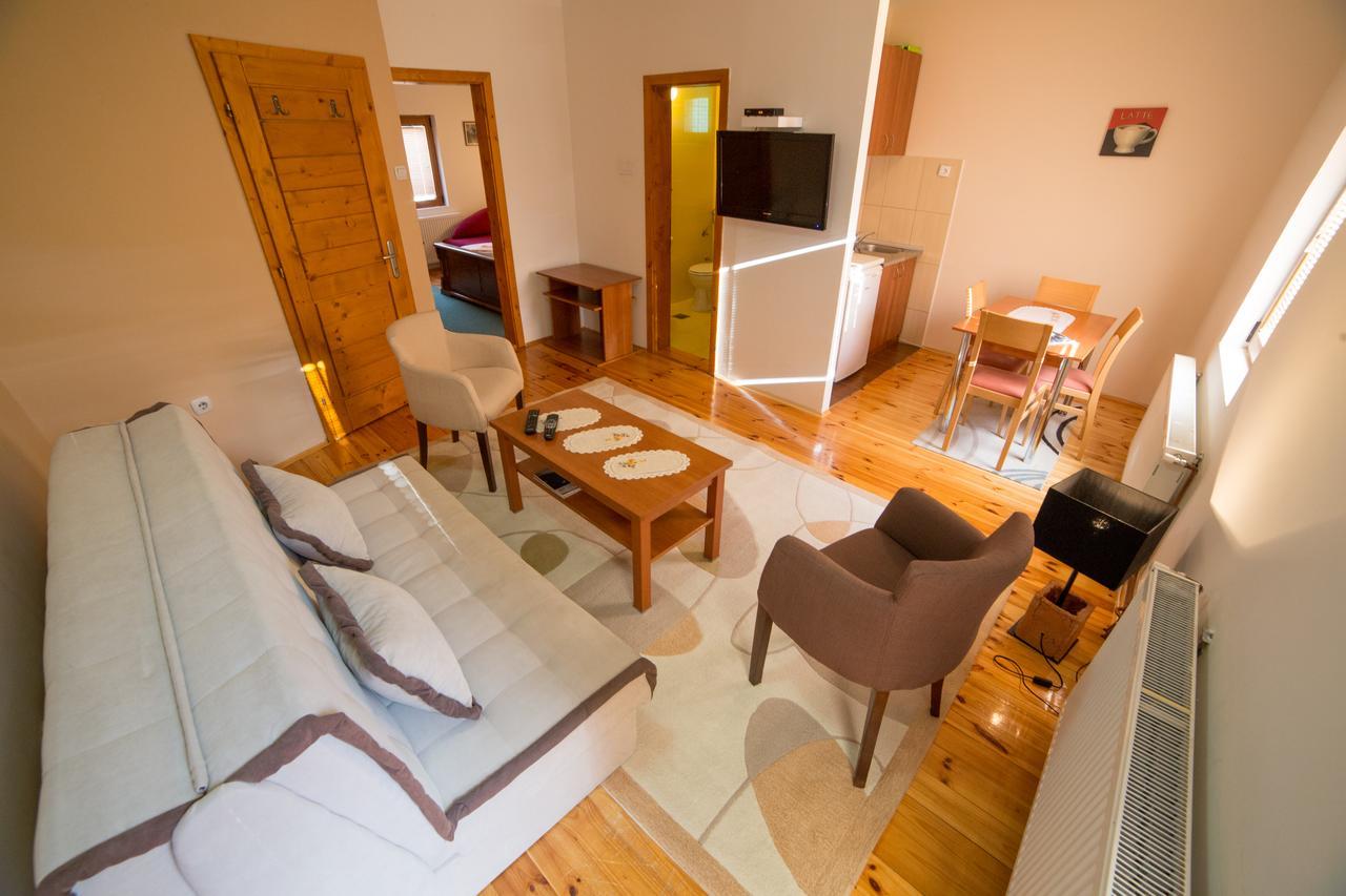 Guesthouse Sandra Kolasin Ngoại thất bức ảnh