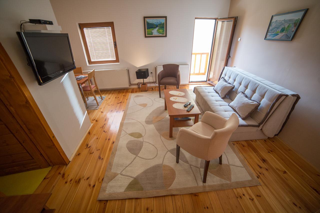 Guesthouse Sandra Kolasin Ngoại thất bức ảnh