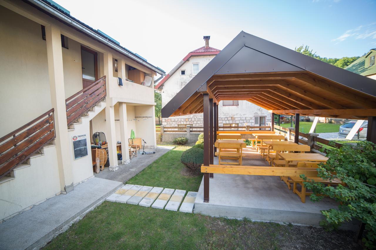 Guesthouse Sandra Kolasin Ngoại thất bức ảnh